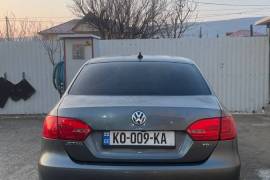 Volkswagen, Jetta