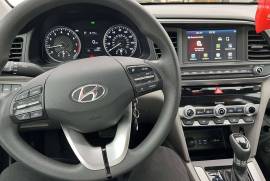 Hyundai, Elantra