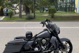 Harley-Davidson, Street Glide