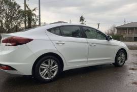 Hyundai, Elantra