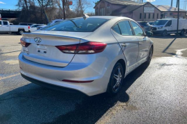 Hyundai, Elantra