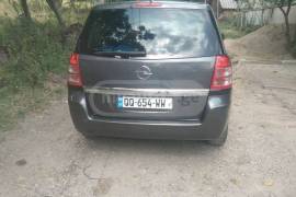 Opel, Zafira