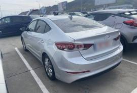 Hyundai, Elantra