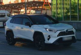 Toyota, RAV4