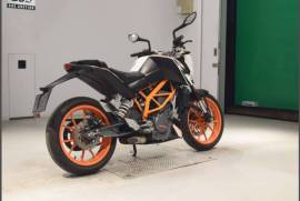 KTM, 390 Duke