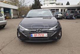 Hyundai, Elantra