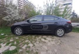 Hyundai, Elantra