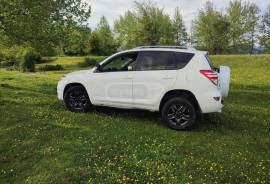 Toyota, RAV4