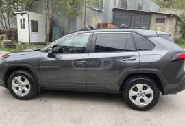 Toyota, RAV4