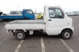 Suzuki, Carry