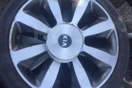 Autoparts, Wheels & Tires, Aluminium Disks and Tires, HYUNDAI 