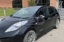 Nissan, Leaf