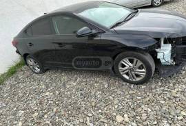 Hyundai, Elantra