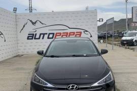 Hyundai, Elantra