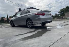 Toyota, Camry