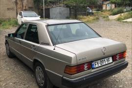 Mercedes-Benz, W201 (190, 190E, 190D)