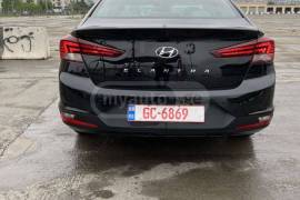 Hyundai, Elantra