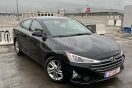 Hyundai, Elantra