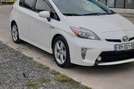 Toyota, Prius