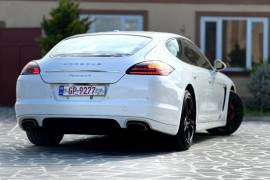 Porsche, Panamera