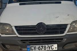 Mercedes-Benz, Sprinter