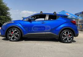 Toyota, C-HR