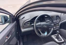 Hyundai, Elantra