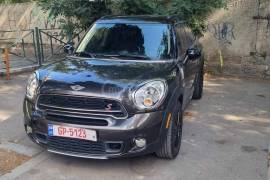 MINI, COUNTRYMAN