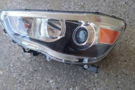 Autoparts, Lights and Bulbs, Front Headlights, MITSUBISHI 