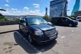 Chrysler, Town & Country