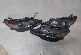 Autoparts, Lights and Bulbs, Front Headlights, TOYOTA 