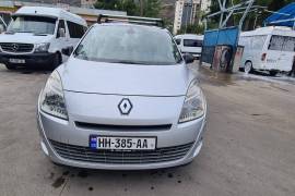 Renault , Scenic