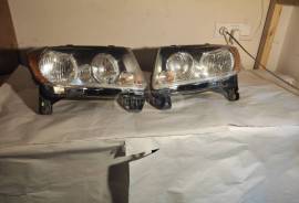 Autoparts, Lights and Bulbs, Front Headlights, JEEP 