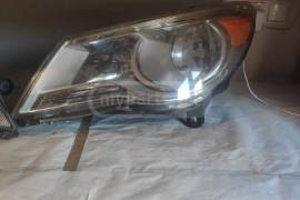 Autoparts, Lights and Bulbs, Front Headlights, VOLKSWAGEN 