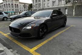 Maserati, Quattroporte