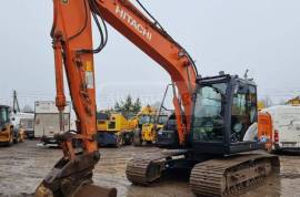 Hitachi, ZX 130