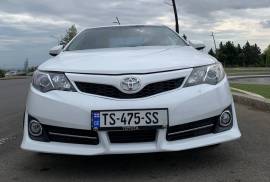 Toyota, Camry