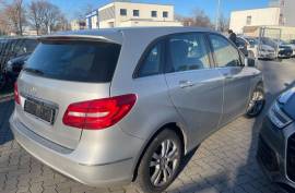 Mercedes-Benz, B CLASS, B 200