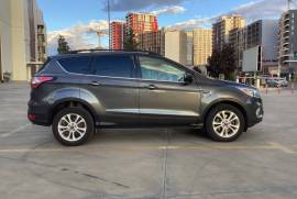 Ford, Escape