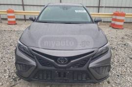 Toyota, Camry