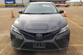 Toyota, Camry