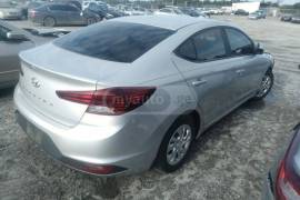 Hyundai, Elantra