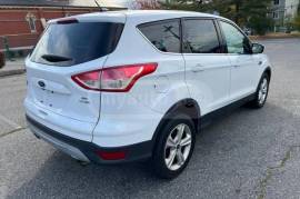 Ford, Escape