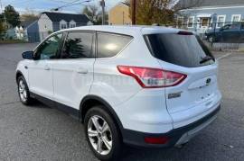 Ford, Escape