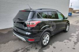 Ford, Escape