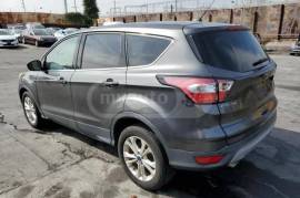 Ford, Escape