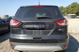 Ford, Escape