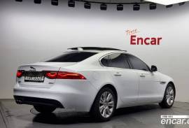 Jaguar, XF