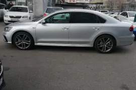 Volkswagen, Passat