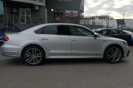 Volkswagen, Passat